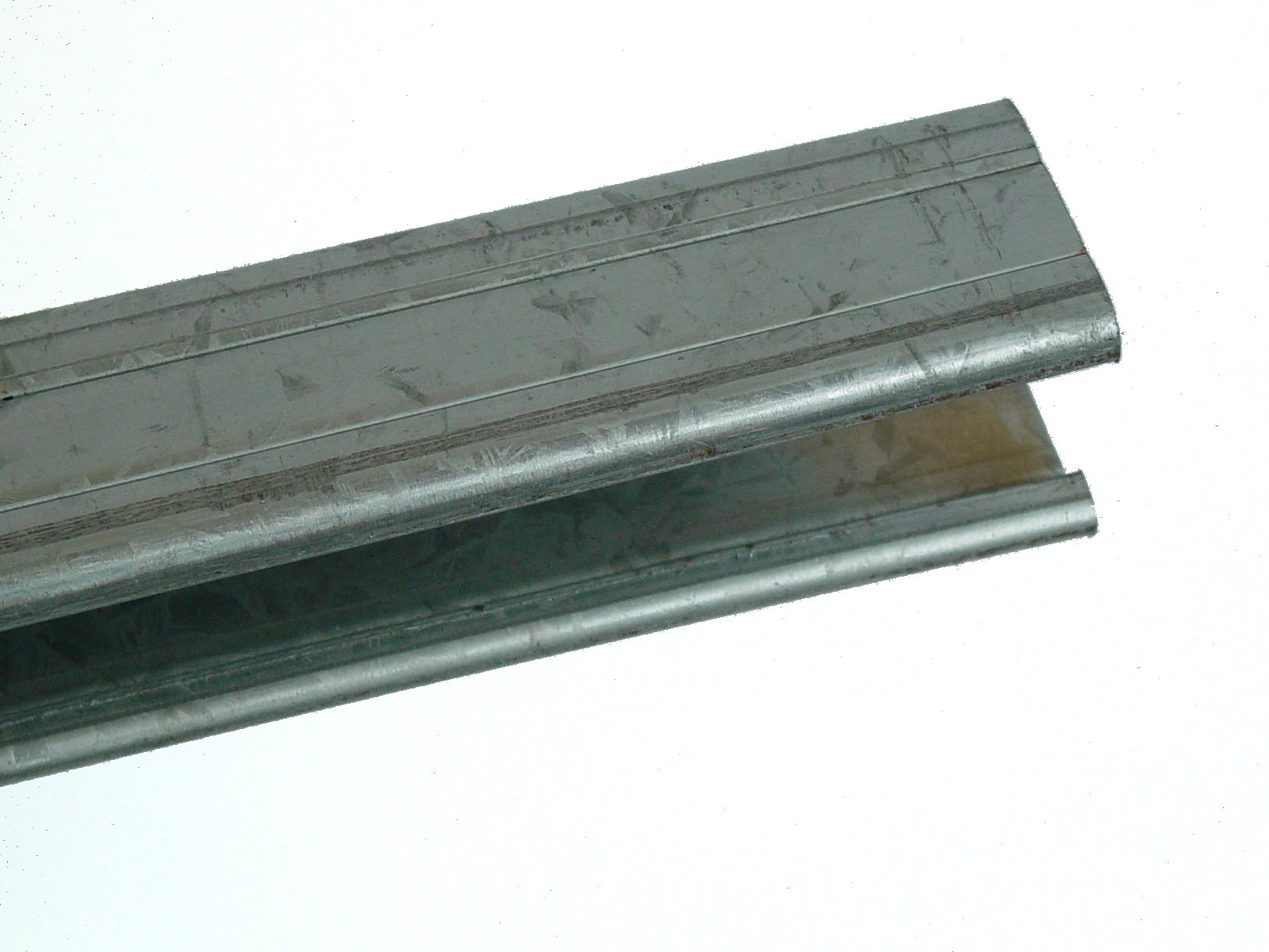 P2000 Channel GBD (Strut) (gal, 40x40x6.0m)